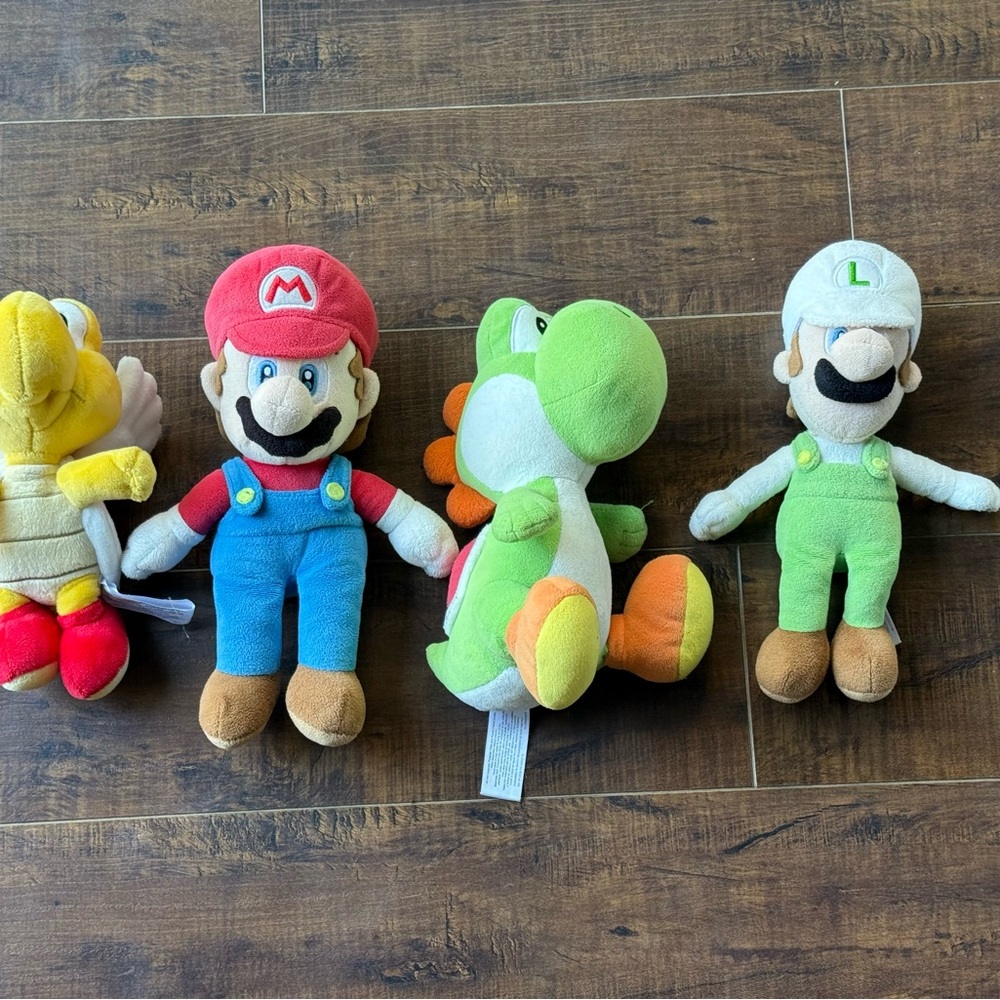 Nintendo Plush Toy Collection - Mario, Yoshi, Luigi, and Flying Koopa